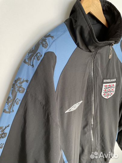 Спортивный костюм в стиле umbro