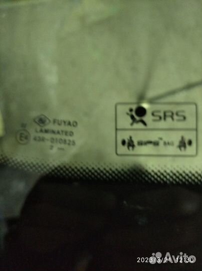 Лобовое стекло volvo xc 60