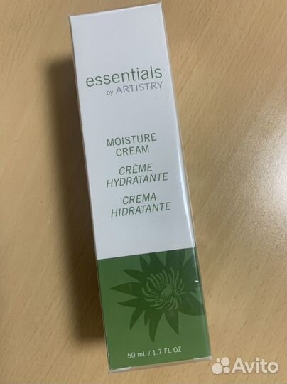 Увлажняющий крем Amway Artistry Essential