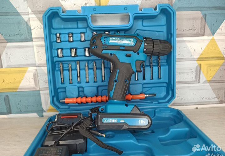 Шуруповерт makita 18v