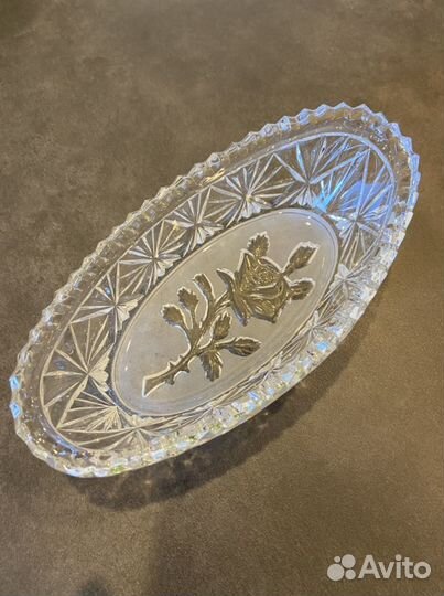 Хрустальная конфетница