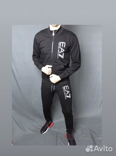 Спортивный костюм EA7 р46