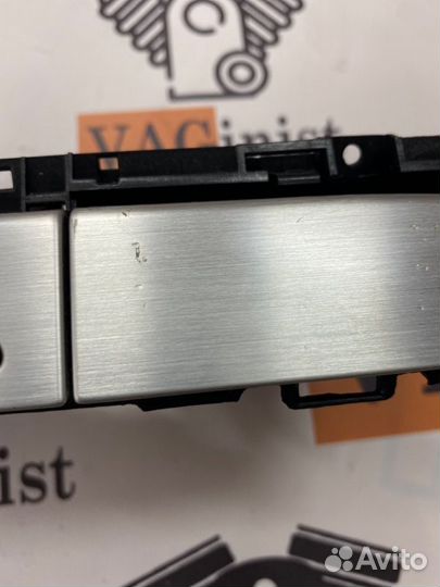 Бардачок Vw Passat CC 3.6 2008