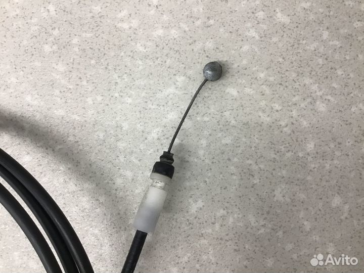 Трос открывания капота Toyota Corolla E15 2006-201