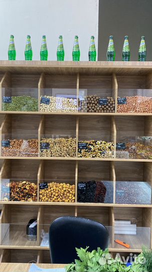 Магазин фрукты и Овощей