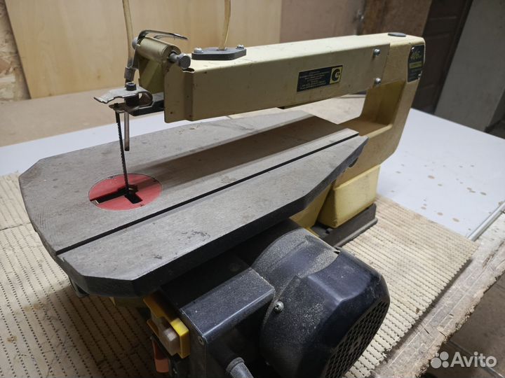 Лобзиковый станок