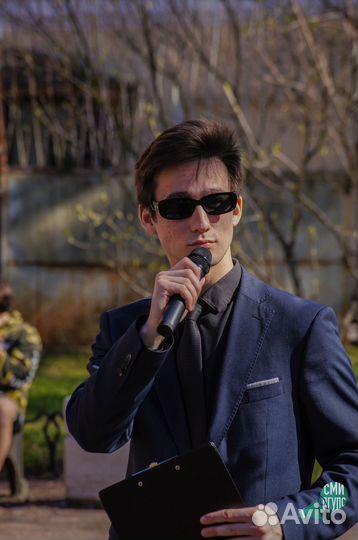 В творческом коллективе