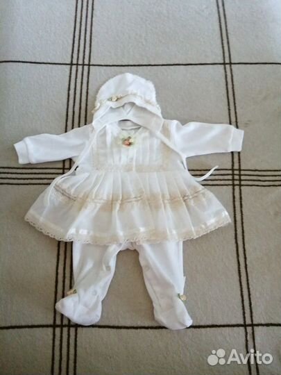 Продам комплект на выписку