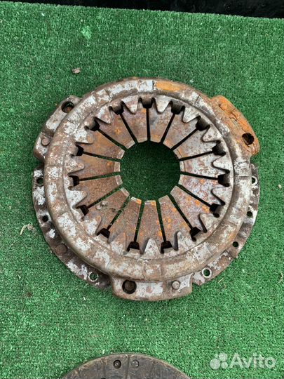 Диск сцепления с корзиной 402 двигатель