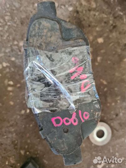 Колодки передние Fiat doblo 2011