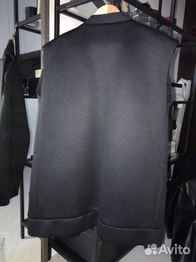 Жилет куртка тёплый