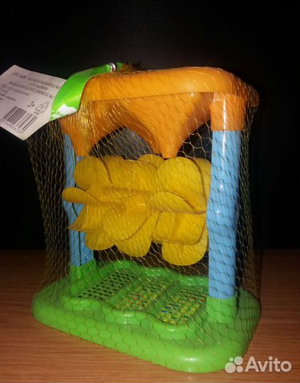 Игрушка новая песочная мельница