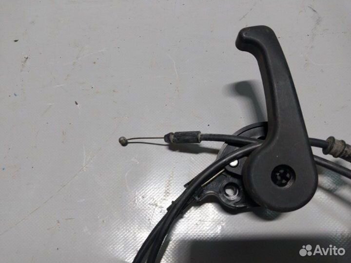 Трос замка капота передний Hyundai Ix35 хэтчбэк