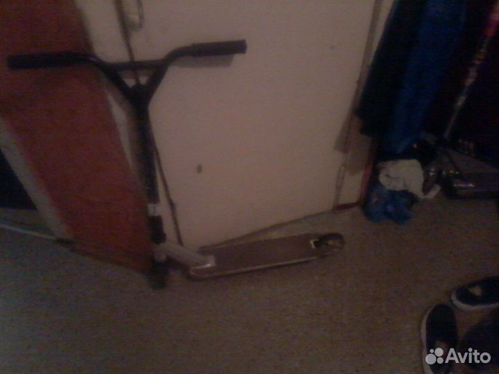 Продаю самокат трюковой