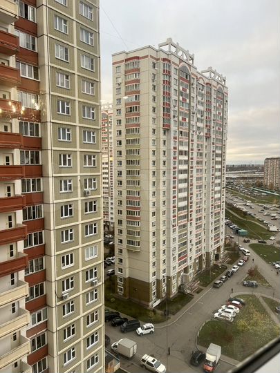 3-к. квартира, 107,5 м², 14/25 эт.