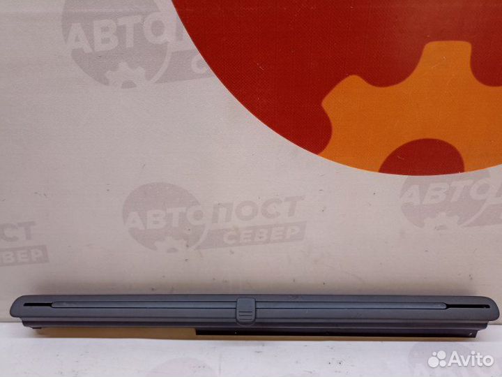 Шторка окна задняя правая Volkswagen Touareg 7L