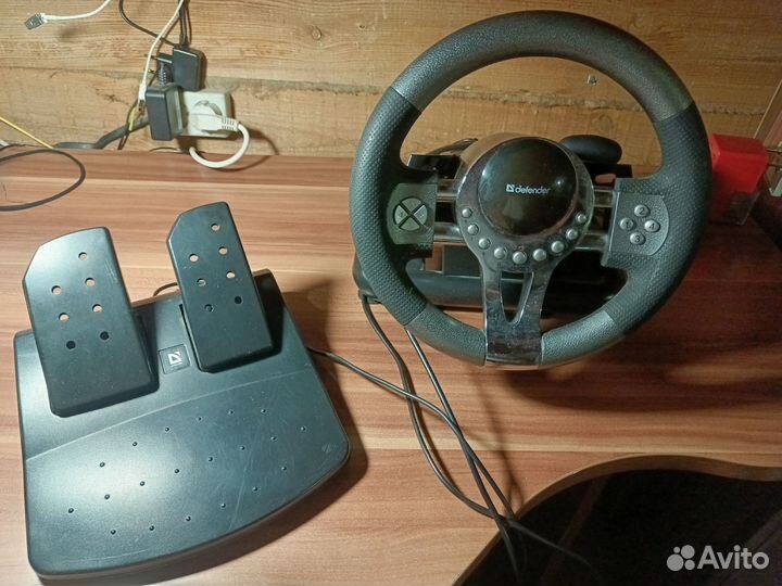 Игровой руль defender
