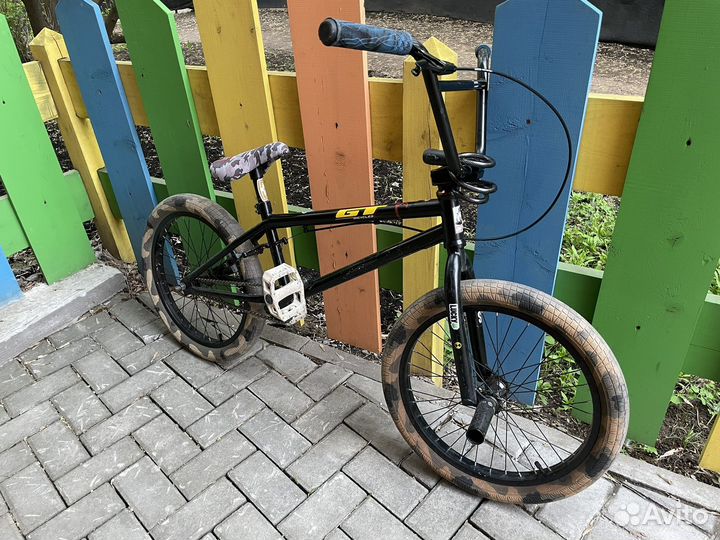 Трюковой велосипед BMX