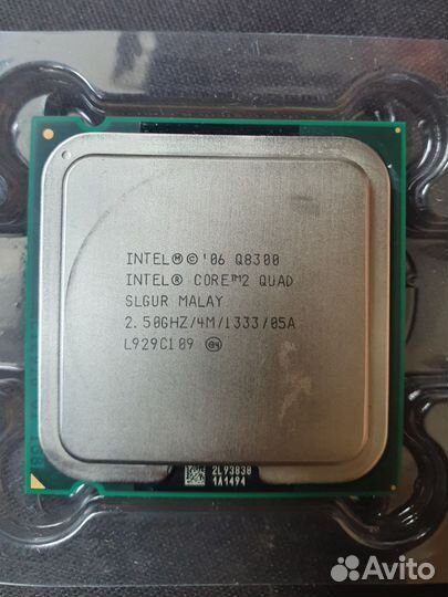Процессор Intel Core 2 Quad Q8300