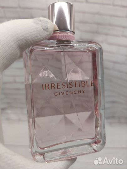 Givenchy irresistible