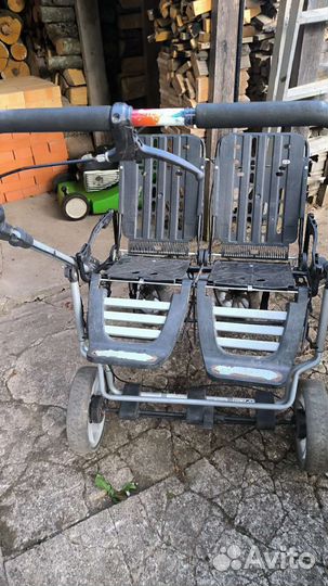 Коляска для двойни