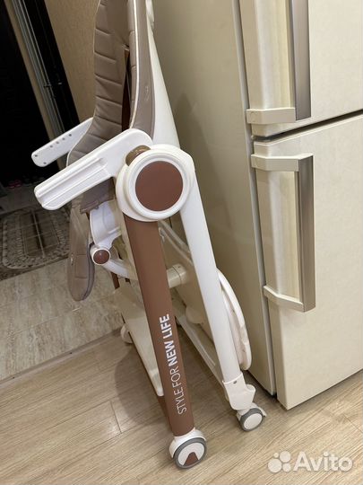 Стульчик для кормления happy baby