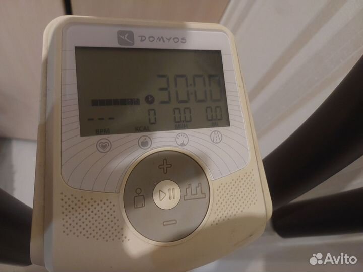 Эллиптический тренажер domyos