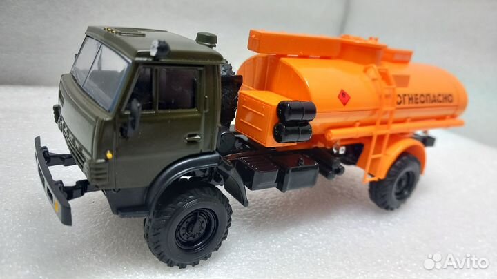 1:43 Камаз-4326 ац
