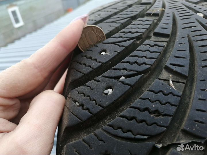 Sava Eskimo Stud 205/60 R16