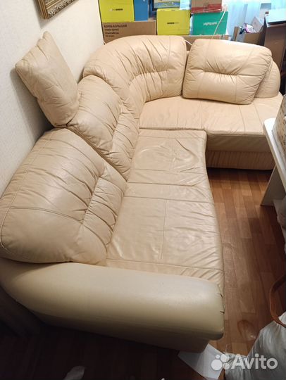 Угловой диван