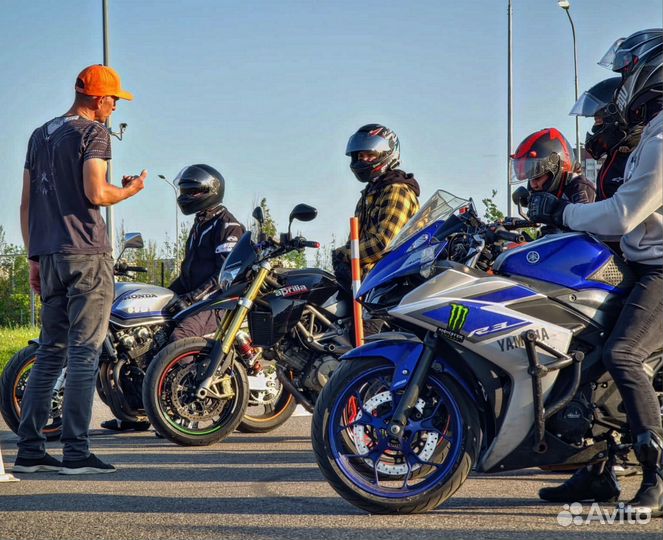 Мотоинструктор, Мотошкола