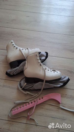 Коньки фигурные детские wifa 30р
