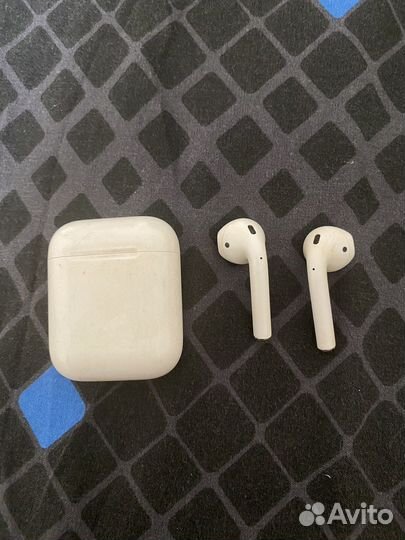 Наушники apple AirPods