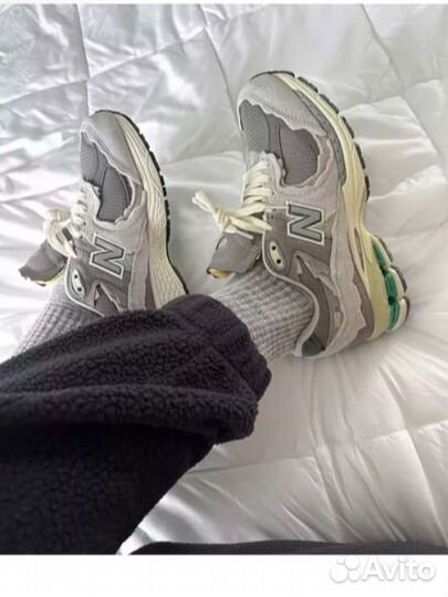 Кроссовки New balance 2002r новые