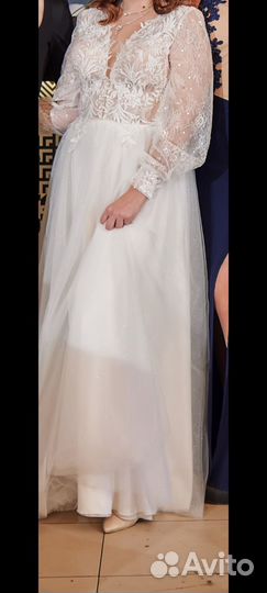 Свадебное платье