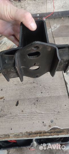 Рама mitsubishi pajero 2