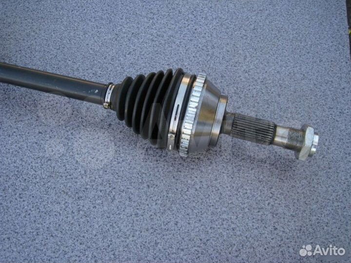 Полуось привод шрус правый Ldv Maxus