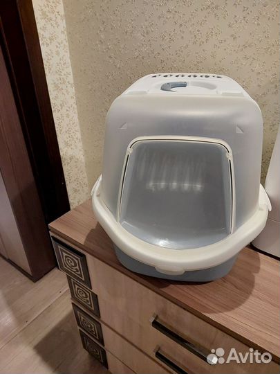 Закрытый лоток для кошки