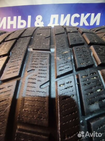 Yokohama Ice Guard IG30 235/45 R18