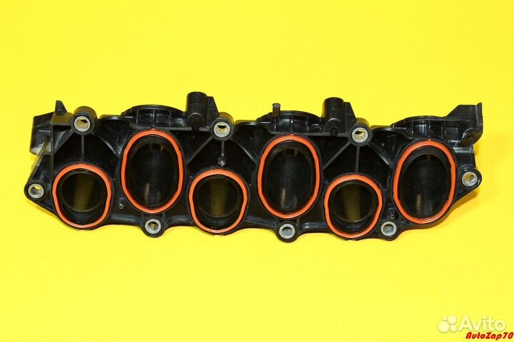 Audi Q7 4M Фланец впускного коллектора левый