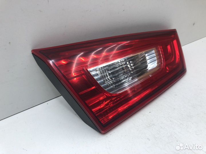 Фонарь задний внутренний левый Mitsubishi Asx 2010