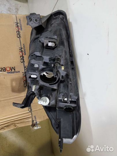 Фара правая renault dokker