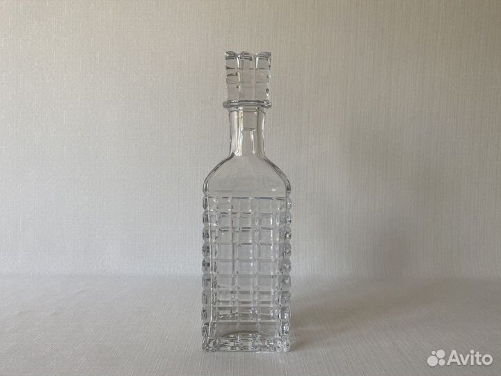 Графин хрустальный