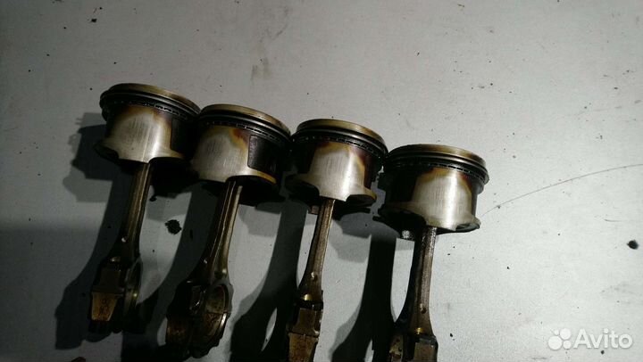 Шатун с поршнем lifan breez 1.3