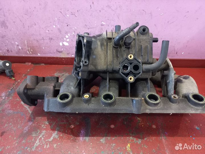 Коллектор впускной Ford Galaxy 2.3 E5SA