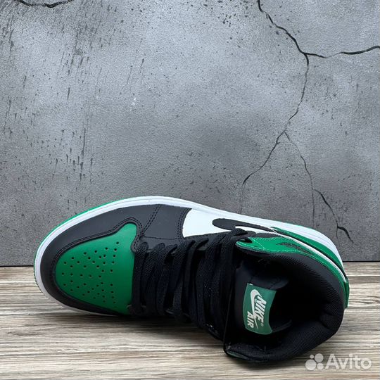 Новые зимние кроссовки Nike Air Jordan 1 Hight С м