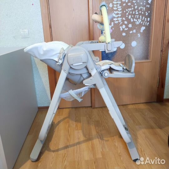 Стульчик для кормления Chicco Polly Magic