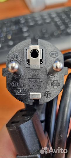 Кабель питания для компьютера