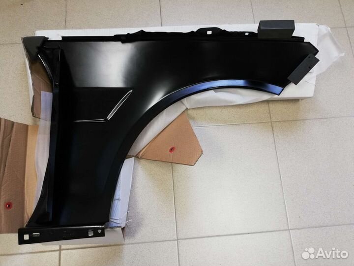 Крыло Mercedes W212 E63 AMG рестайлинг