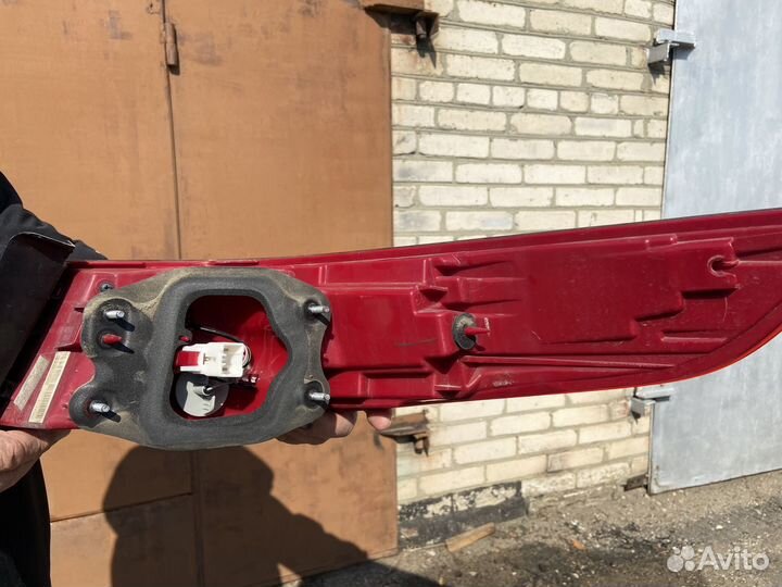 Фонарь задний левый на kia optima 4 jf gt line